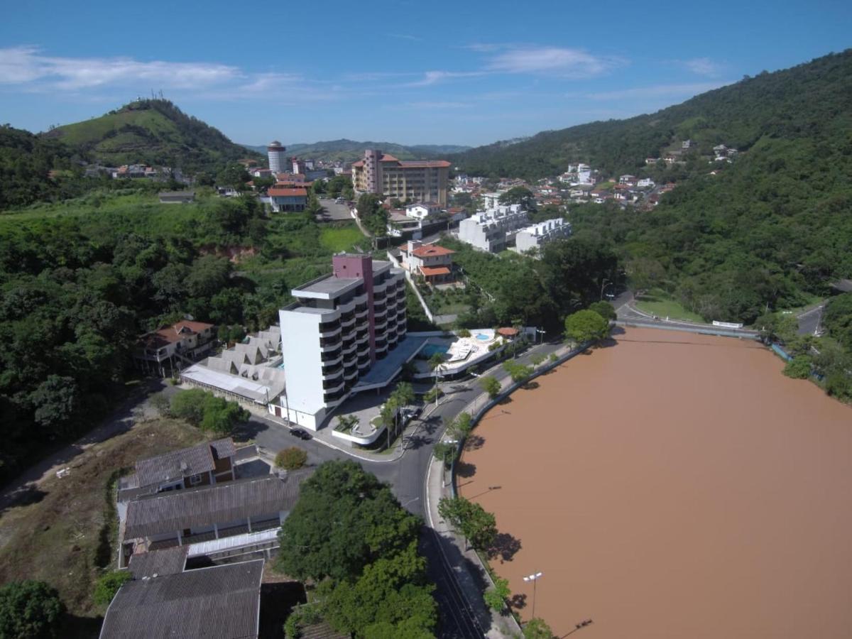 Flat Hotel Cavalinho Branco Águas de Lindóia エクステリア 写真